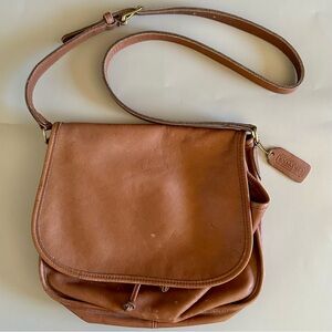 Vintage COACH leather drawstring soft flap Model 4025 bag (1988-89)